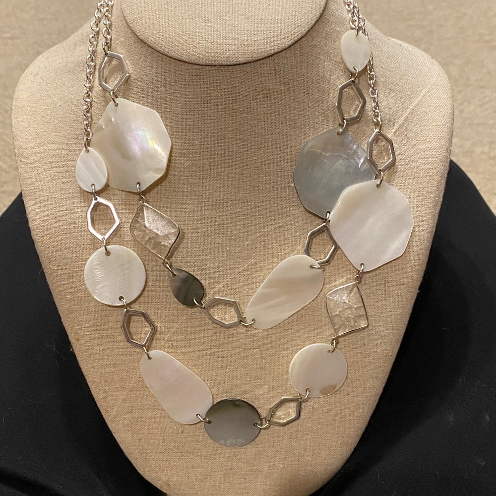 Elegant Silver and White Shell Necklace